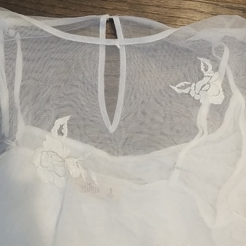 Hollister boho rose print sheer top - Picture 3 of 4